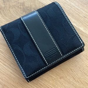 Coach bifold wallet like new
